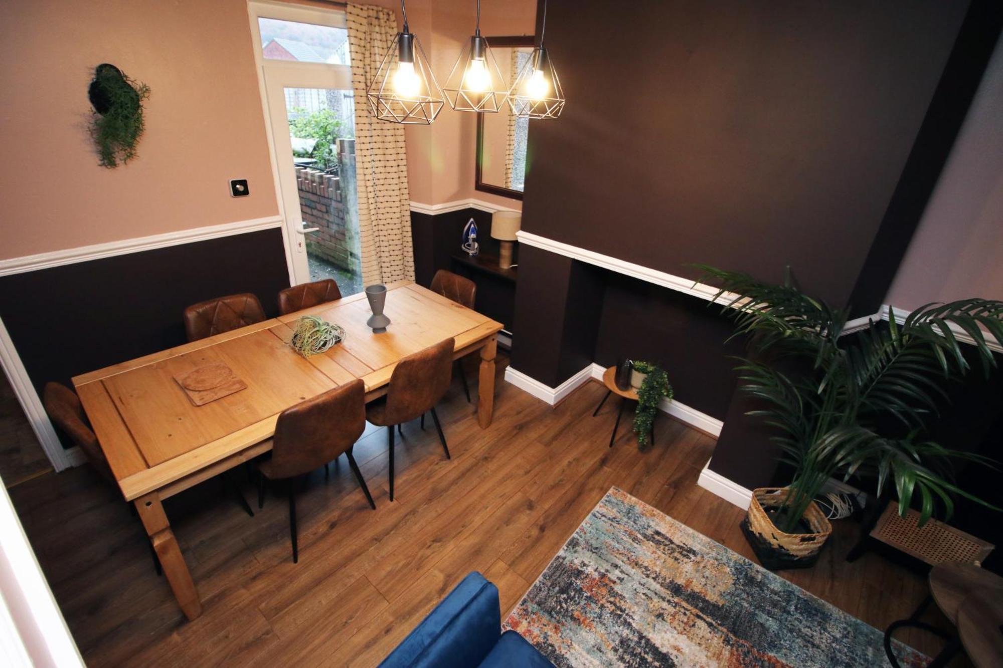 Cosy 3Br Home, Scenic Views, Ideal For Walks & Work Abertillery 외부 사진