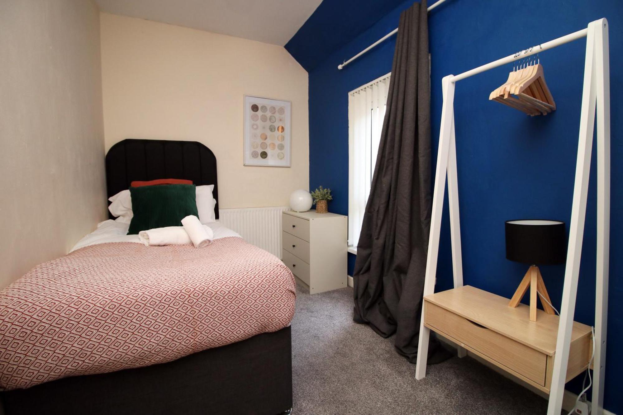 Cosy 3Br Home, Scenic Views, Ideal For Walks & Work Abertillery 외부 사진