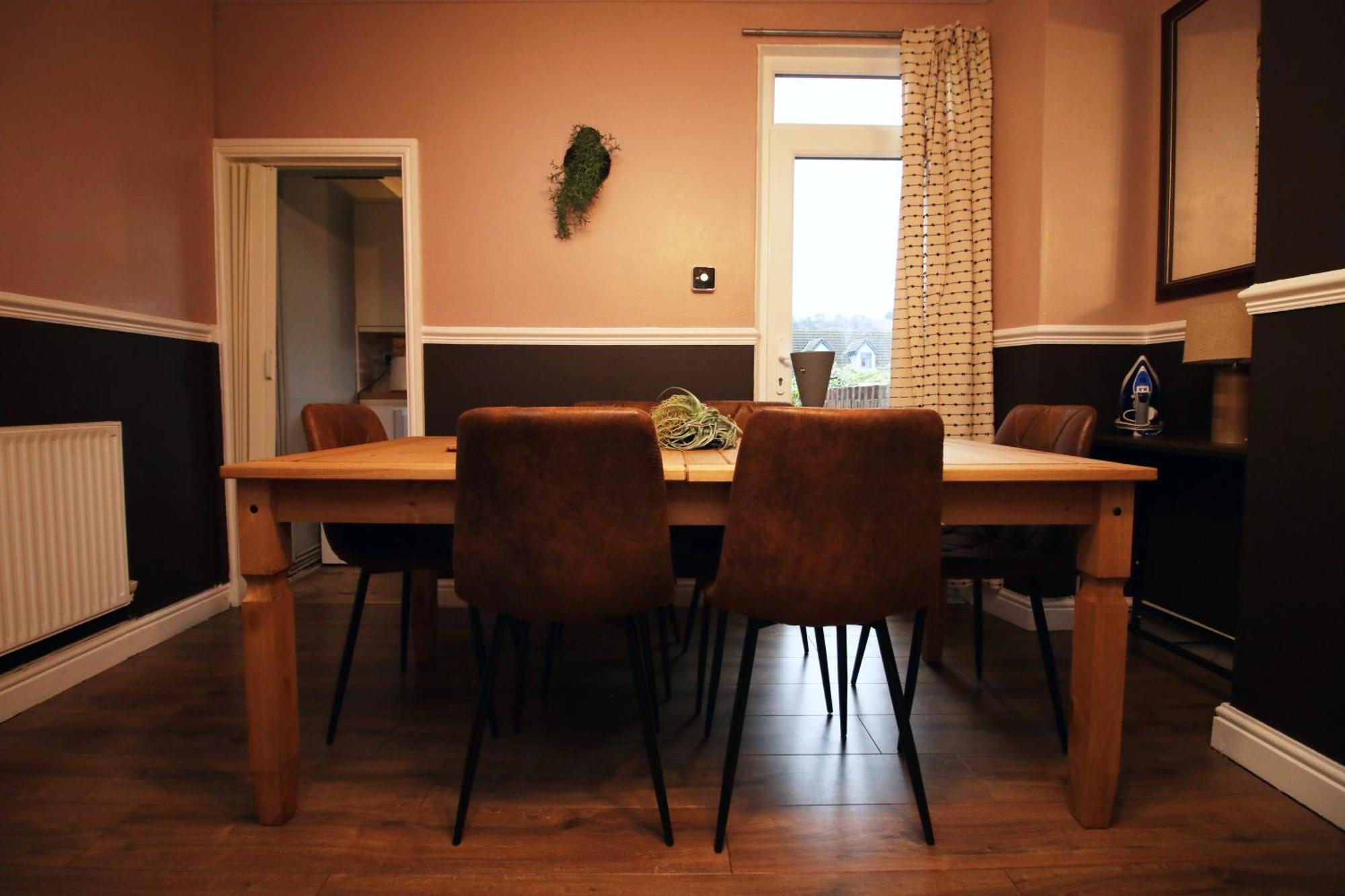 Cosy 3Br Home, Scenic Views, Ideal For Walks & Work Abertillery 외부 사진