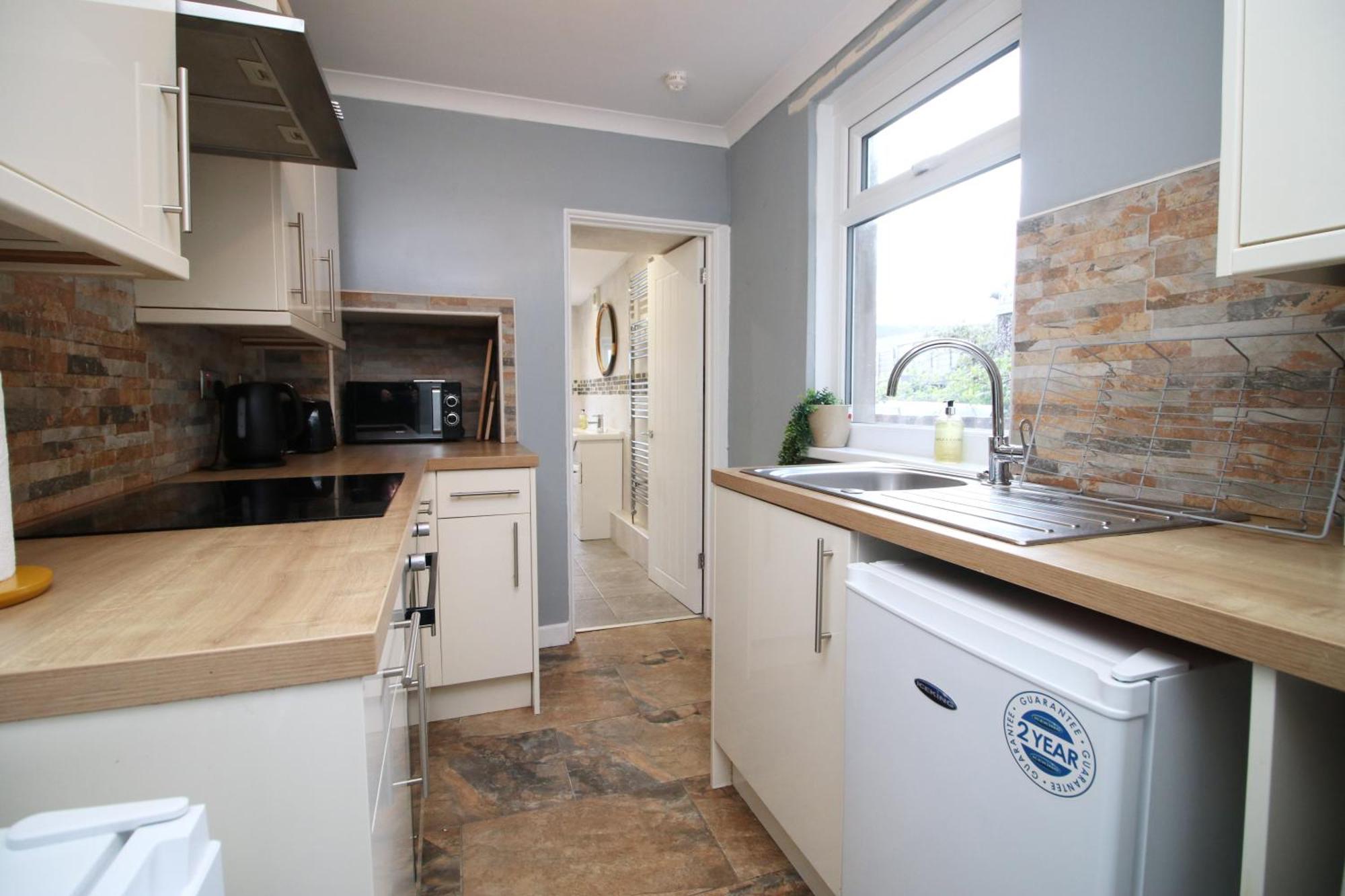 Cosy 3Br Home, Scenic Views, Ideal For Walks & Work Abertillery 외부 사진